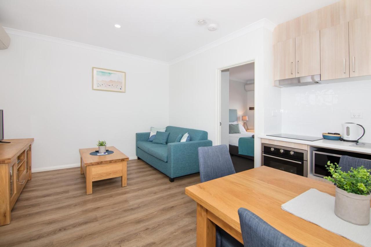 Jurien Bay Motel Apartments Екстериор снимка