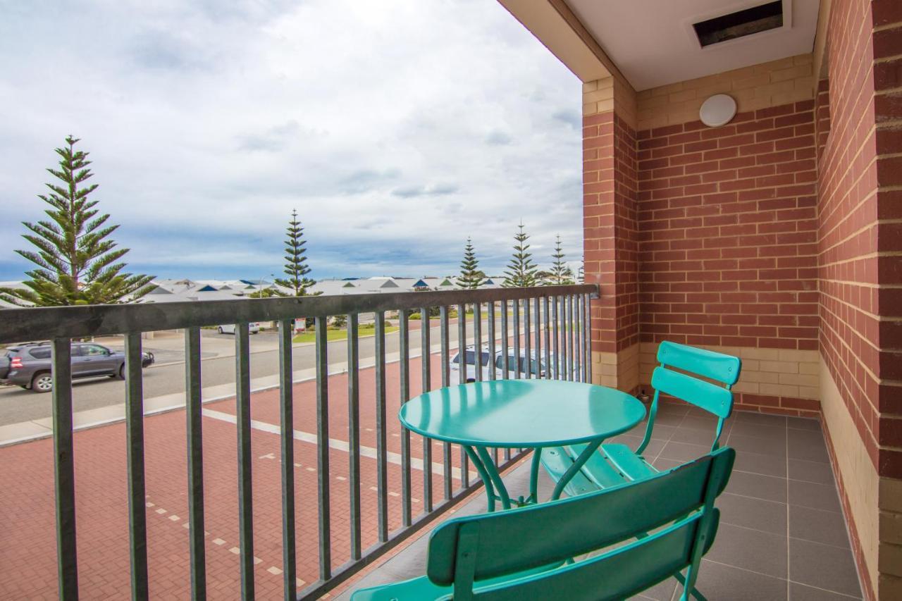 Jurien Bay Motel Apartments Екстериор снимка