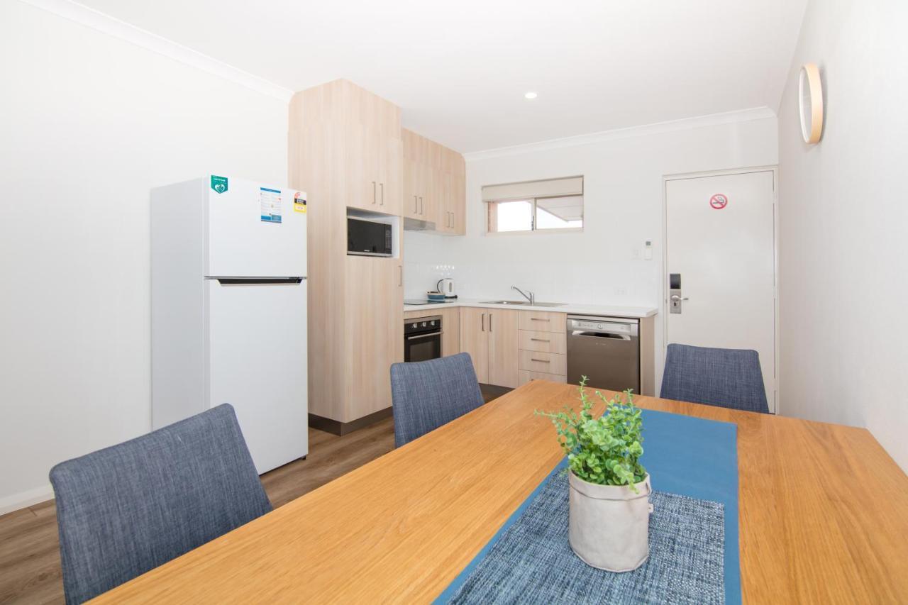 Jurien Bay Motel Apartments Екстериор снимка