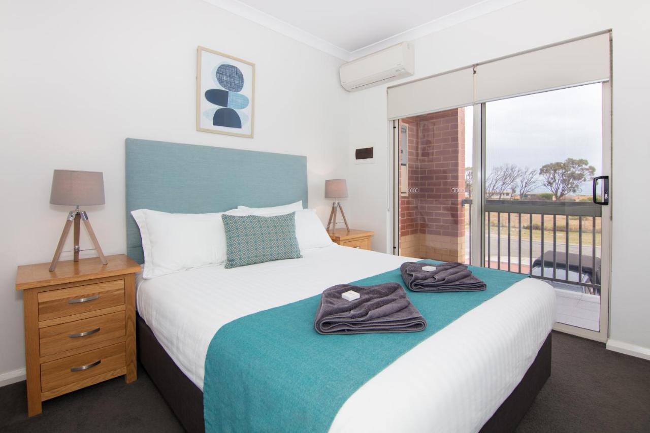 Jurien Bay Motel Apartments Екстериор снимка