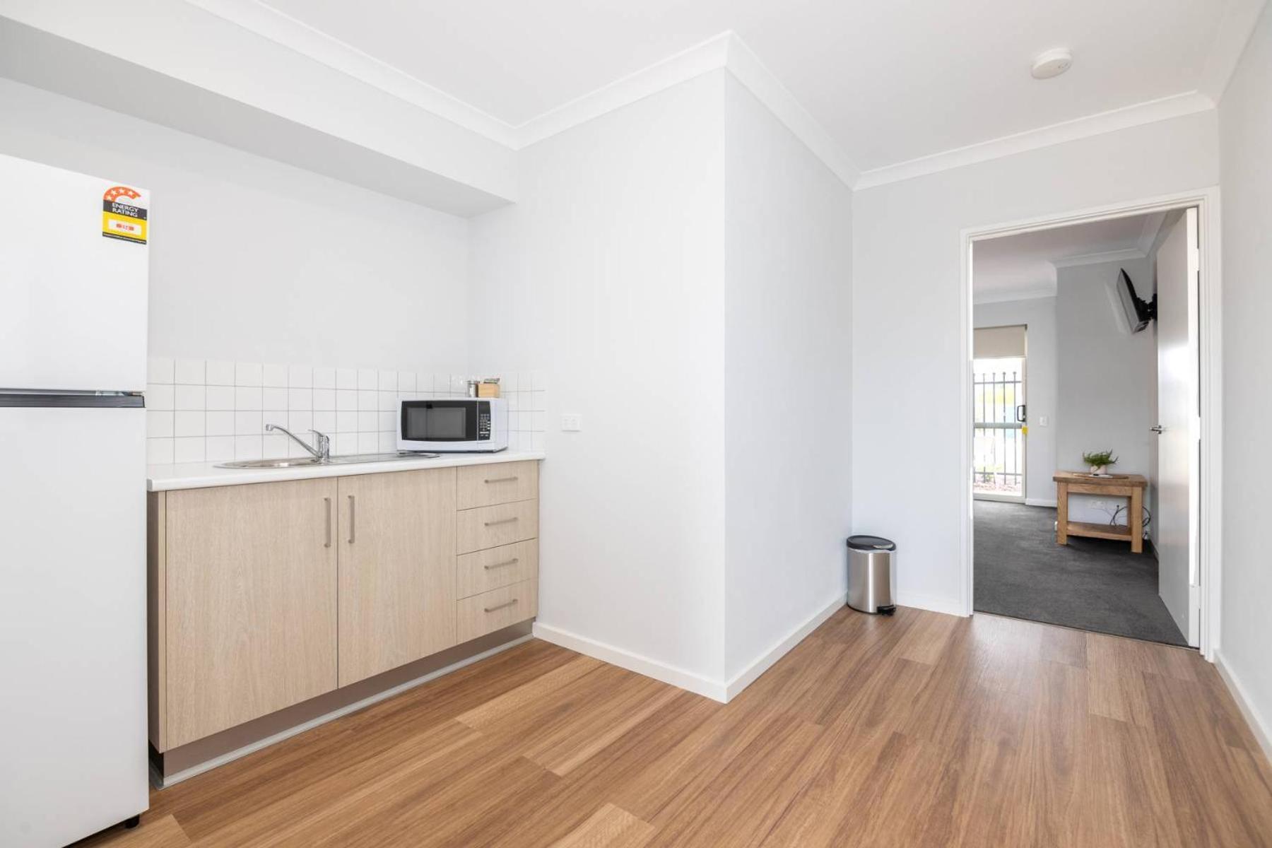 Jurien Bay Motel Apartments Екстериор снимка
