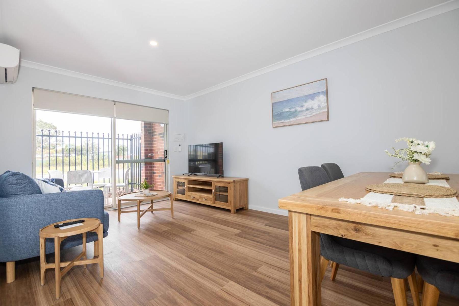Jurien Bay Motel Apartments Екстериор снимка