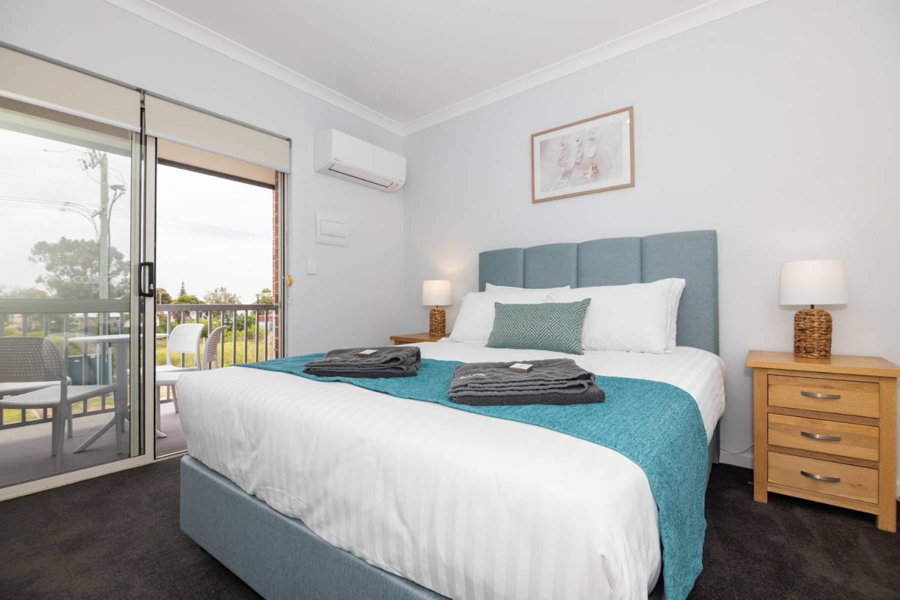 Jurien Bay Motel Apartments Екстериор снимка