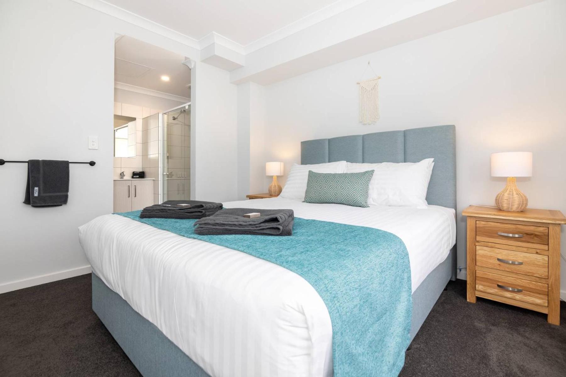 Jurien Bay Motel Apartments Екстериор снимка