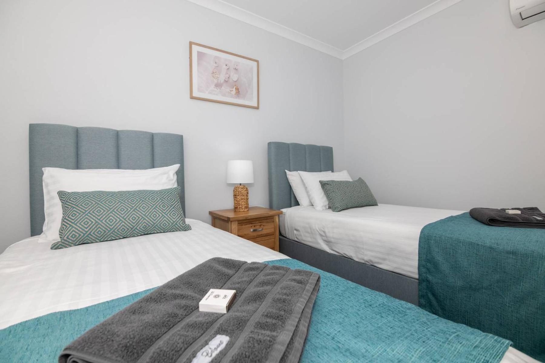 Jurien Bay Motel Apartments Екстериор снимка