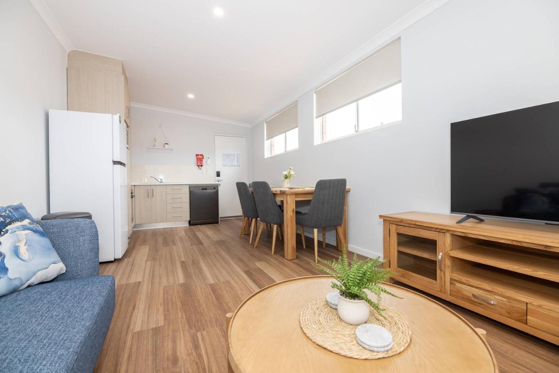 Jurien Bay Motel Apartments Екстериор снимка
