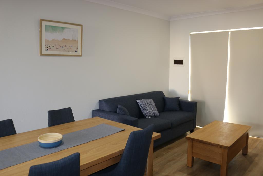 Jurien Bay Motel Apartments Екстериор снимка